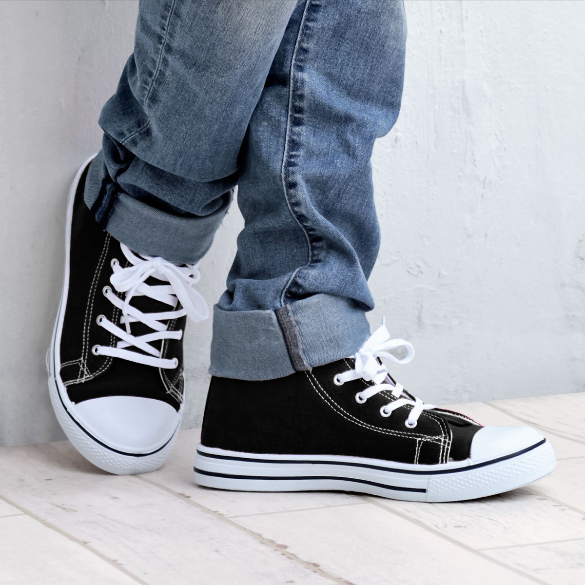 9%OFF 【ラスイチSALE】 スニーカー メンズ 黒 ハイカット レースアップ 紐 軽量 ...
