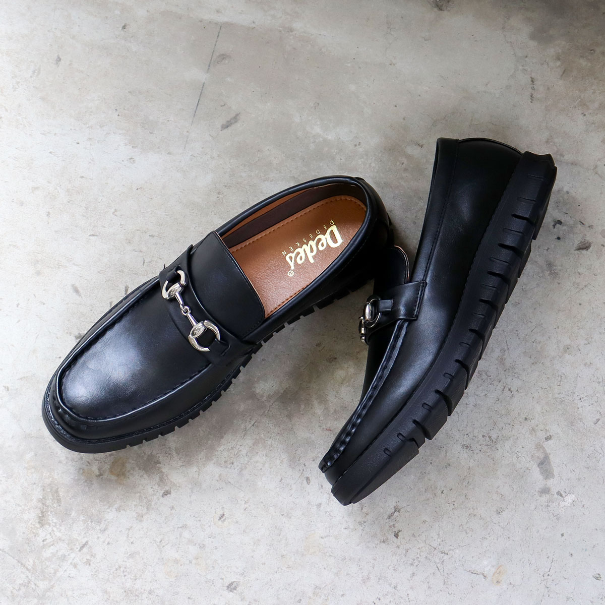 Dedes 5259 驚異的な屈曲性で走れるほどの快適さを実現したビットローファー 通勤 防滑 疲れにくい