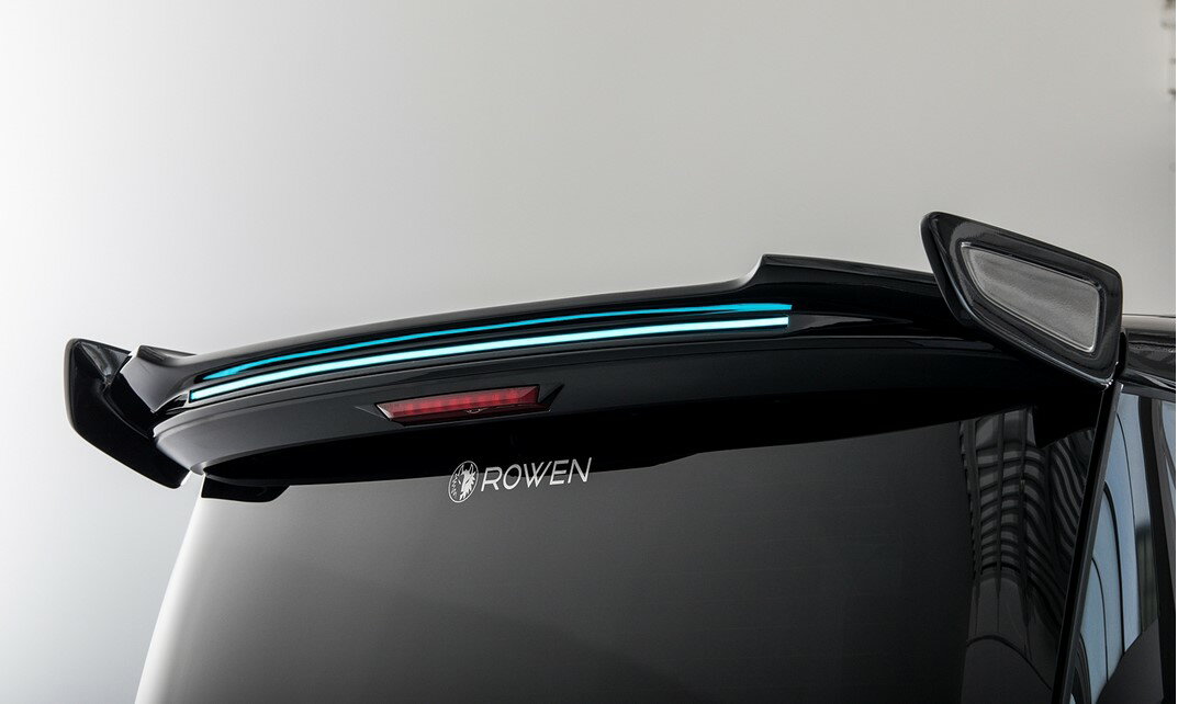 ROWEN(ロエン) リアウイングwithLEDライナー ZWR/MZRA90系ヴォクシー【未塗装/塗装済み/塗分け塗装】