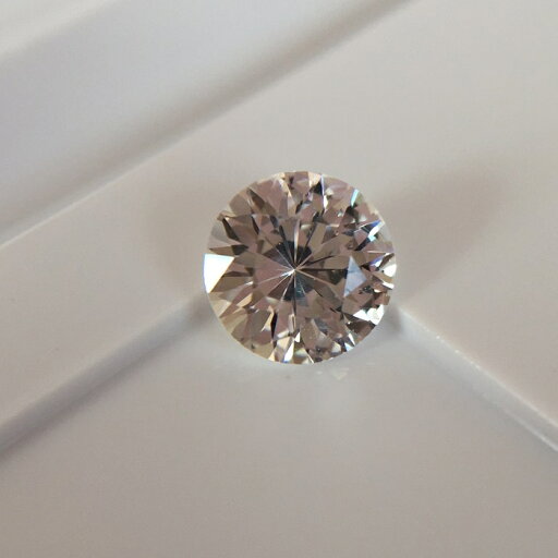 ホワイトサファイア 0.93ct 鑑別書付 スリランカ産 イエローサファイア 希少 お守り 大自然 パワーストーン ルース セレブ 新品 大粒 高級 リング 指輪 ネックレス 通常の加熱処理有 W10 ホワイトサファイア 0.93ct 鑑別書付 スリランカ産 イエローサファイア 希少 お守り 大自然 パワーストーン ルース セレブ 新品 大粒 高級 リング 指輪 ネックレス 通常の加熱処理有 W10