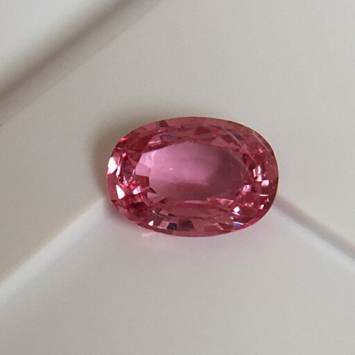パパラチアサファイア 0.93ct 鑑別書付 マダガスカル産 ルース パパラチャサファイア ネックレス リング 指輪 記念ジュエリー お守り 新品 通常の加熱処理 PP45 パパラチアサファイア 0.93ct 鑑別書付 マダガスカル産 ルース パパラチャサファイア ネックレス リング 指輪 記念ジュエリー お守り 新品 通常の加熱処理 PP45