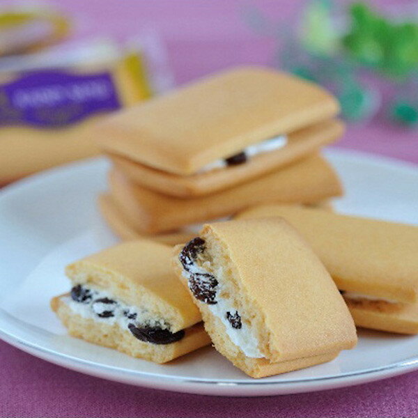 お歳暮 2025 鉄人坂井宏行監修レーズンサンド12個入り 5700019 クッキー 焼き菓子 レーズンサンド 冬 冬ギフト 歳暮 ギフト 贈り物 寒中見舞い