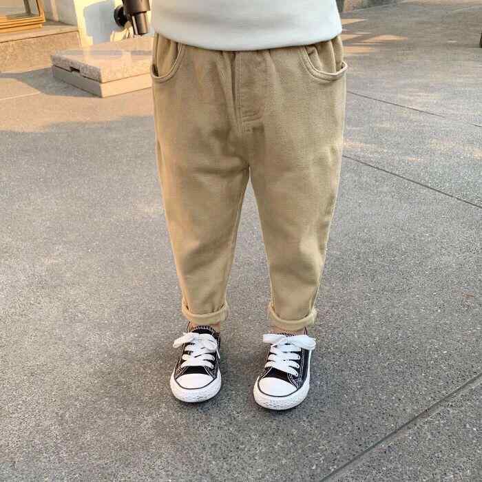 子供用パンツ キッズ 春秋 ズボン ボーイズ カジュアルパンツ カーゴパンツ コットン カキ色 黒 ダークブラウン 90 100 110 120 130 140cm