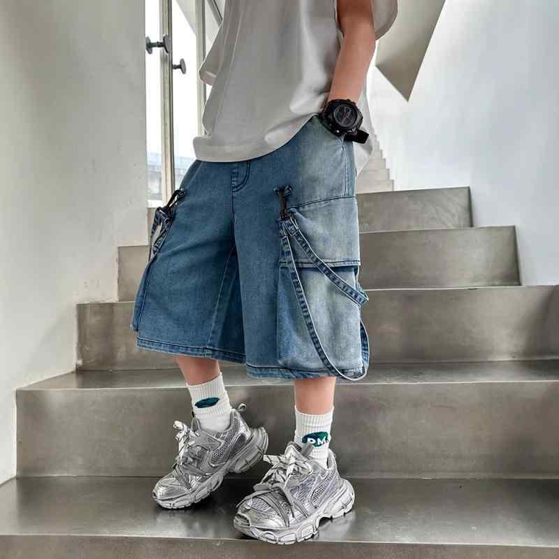 子供用ジーンズ ショートパンツ 夏物 男の子 ハーフパンツ デニム 中腰 120cm 130cm 140cm 150cm 160cm..