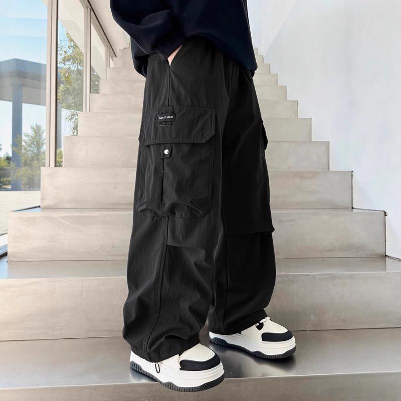 子供服 パンツ 春秋用 キッズ ボーイズ ワークパンツ カジュアル ロングパンツ 運動着 ポリエステル 無地 黒 緑 120cm 130cm 140cm 150cm 160cm 170cm