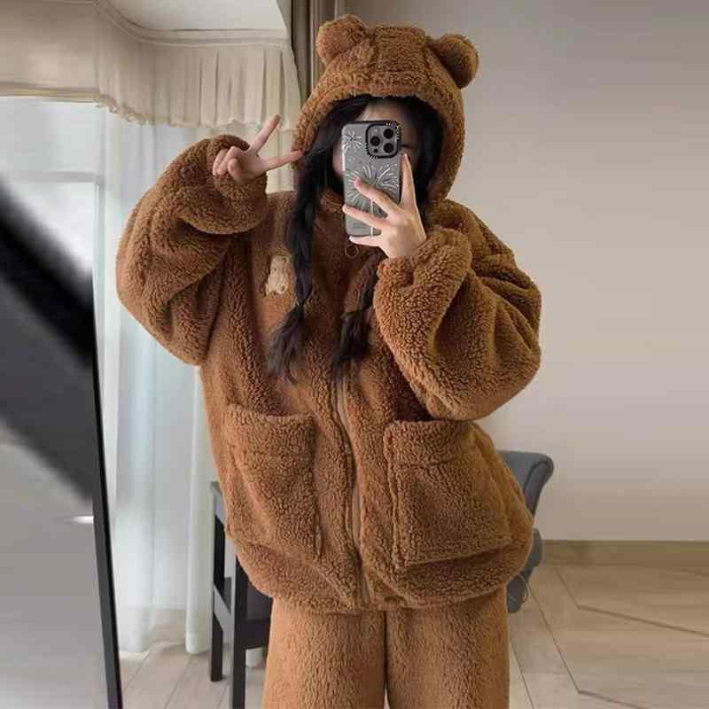 ルームウェア レディース 冬用 かわいい 小熊 フード付き あったか 厚手 珊瑚フリース 上下セット 長袖 部屋着 寝巻き パジャマ ポリエステル ふわふわ 暖か リラックス ウェア
