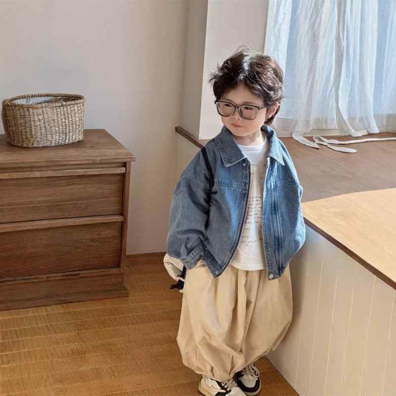 子供服 デニムジャケット セットアップ 男女兼用 トップス 韓国風 子供 春秋 服 2点セット デニム 綿 ブラック ホワイト