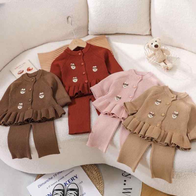 子供服 女の子 秋冬 ニット セットアップ カーディガン 長袖 トップス 2点セット かわいい ベビー服 コ..
