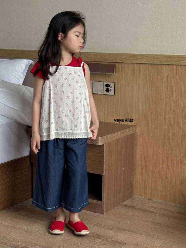 子供用セットアップ 女の子 夏物 Tシャツ デニムパンツ 3点セット 花柄 フリル 半袖 薄手 かわいい 韓国風 9分丈パンツ