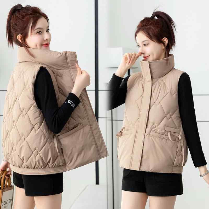 ベスト レディース 韓国風 ファッション 暖かい ダウン風 中綿 ノースリーブ 菱形 キルティング ショート丈 アウター ポケット付き カジュアル 通勤 ホワイト ブラック ベージュ コーヒー(4.0)
