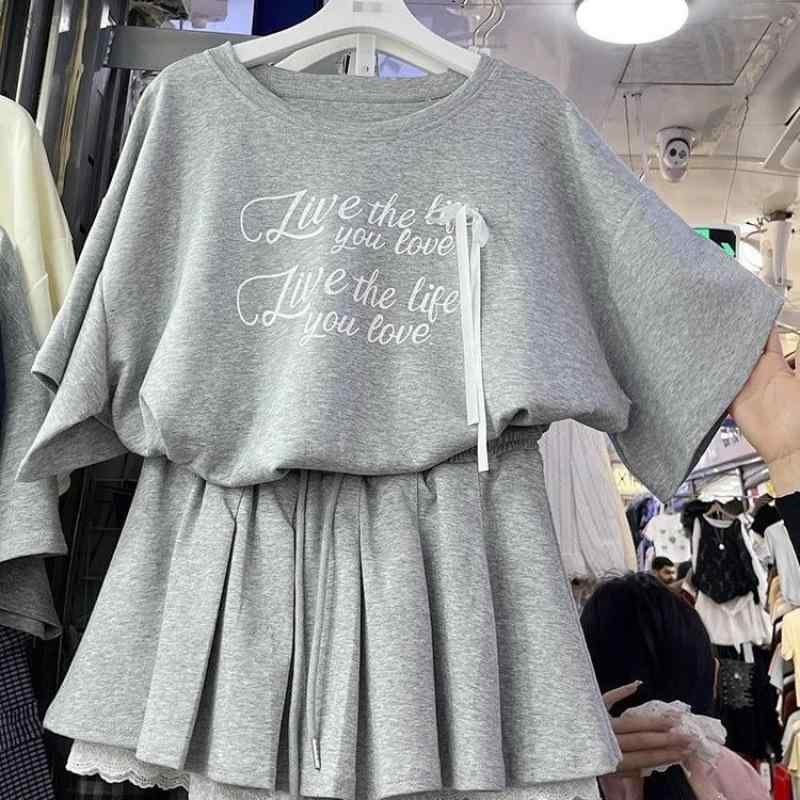 Tシャツ レディース 大きいサイズ レーススカート セットアップ 高見え 夏服 ノースリーブ トップス Aラインスカート ウエストゴム ゆったり 普段使い 韓国ファッション かわいい マカロンカラー 黒 グレー 黄色 杏色 ブルー