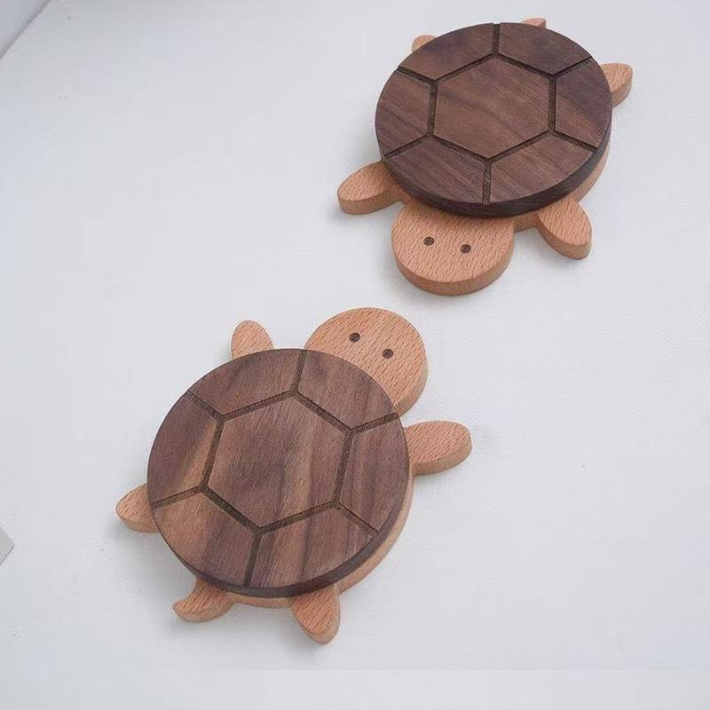 コースター 木製 亀 カメ 雑貨 かわいい カフェ コーヒー 紅茶 カップ グラス 碗 皿 断熱 ホーム デスク