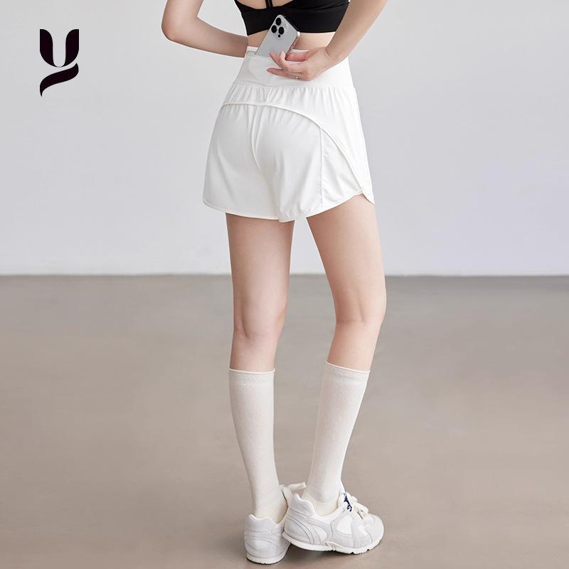 スポーツ ショートパンツ レディース ヨガパンツ ランニング トレーニングパンツ 3分丈 吸湿速乾 通気性 春夏 ホワイト ブラック スカイブルー