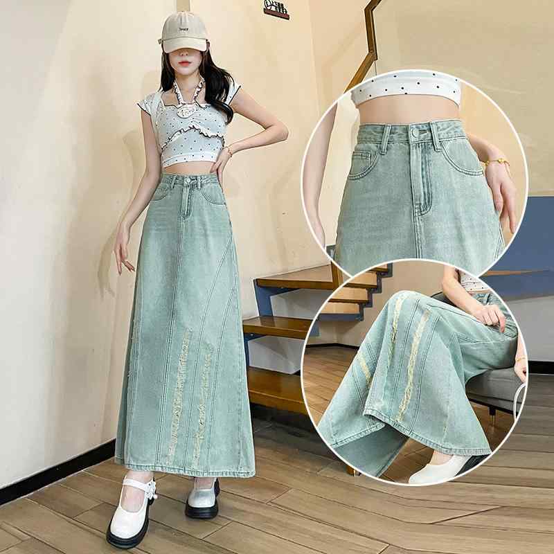 ・柄: 無地・加工: ウォッシュド・素材: デニム、綿70-80%・スカートタイプ: Aライン・スカート丈: ミモレ丈・デザイン: ダメージ加工・カラー: ブルー(ダメージ)・サイズ: XS、S、M、L、XL、XXL・スタイル: レトロ