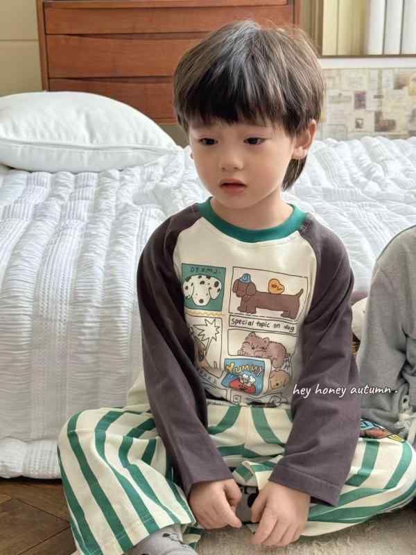 子供用パジャマ ボーイズ 男の子 コットン 春秋 ストライプ柄 ルームウェア 上下セット カートゥーン プリント かわいい 90 100 110 120 130 140 150