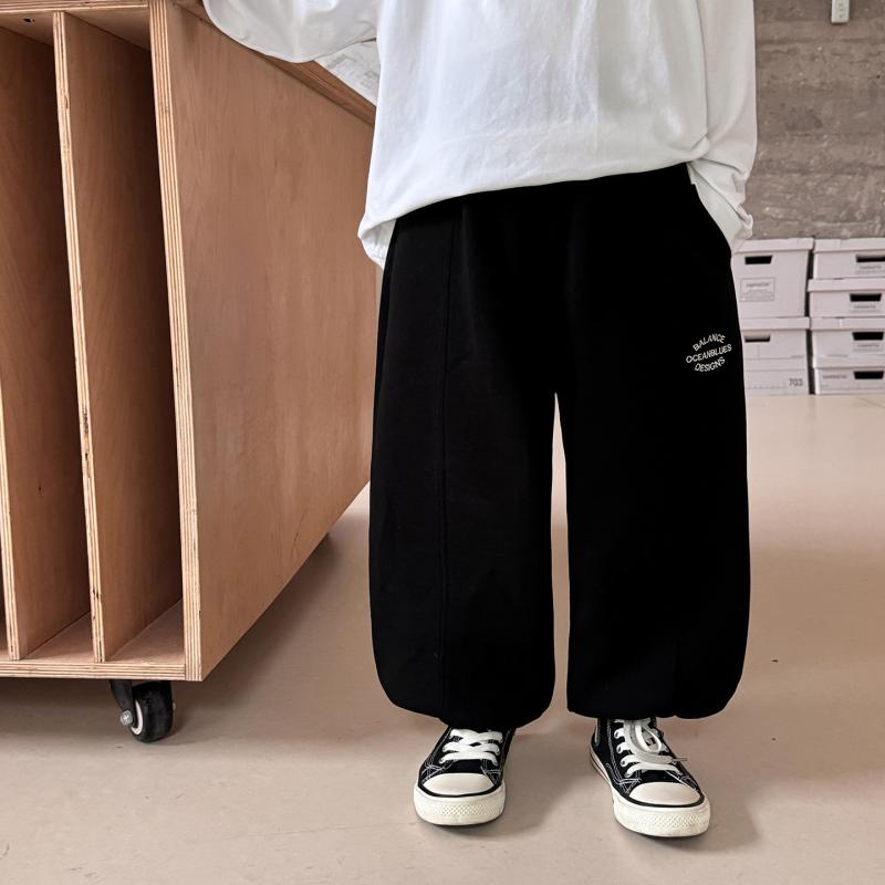 子供用ズボン キッズ 男児 カジュアルパンツ ロングパンツ コットン 刺しゅう 字母 春秋 花灰色 ブラック 炭灰色