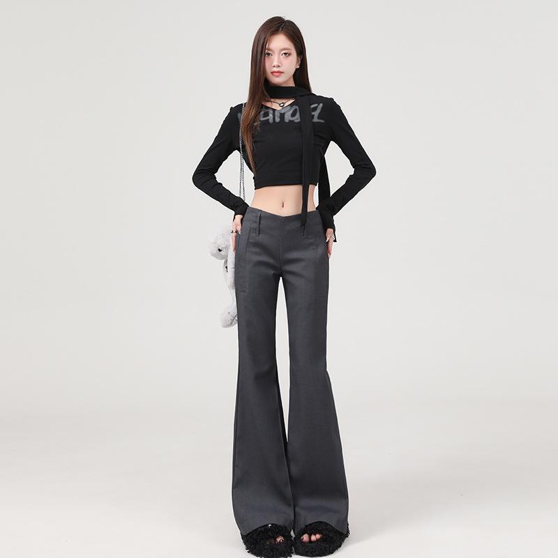 パンツ レディース ローライズ ブーツカット スラックス ブラック 黒 灰色 ポリエステル 人棉混紡 美脚..