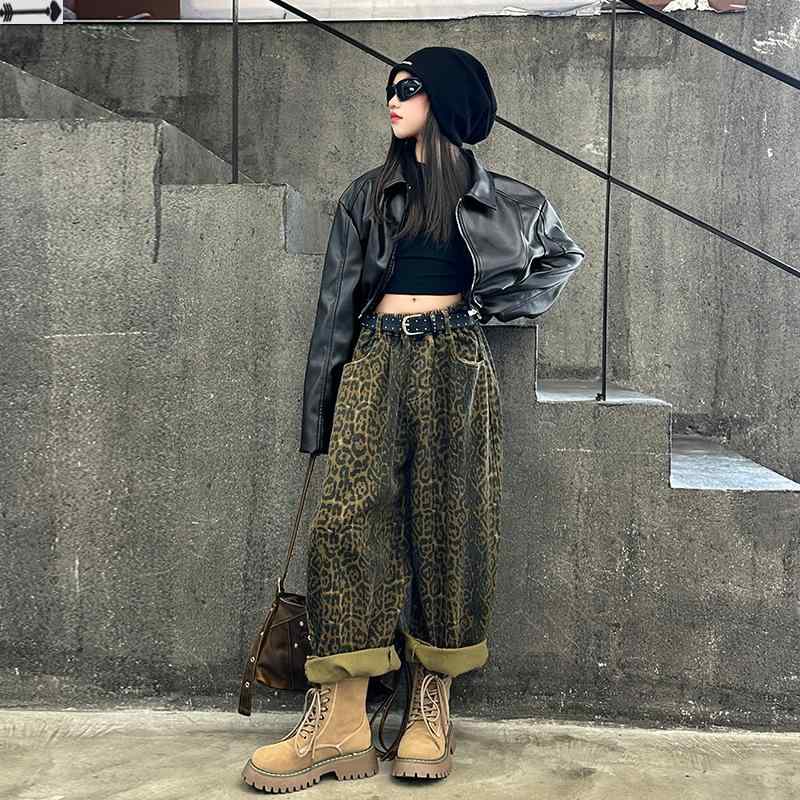 キッズ パンツスーツ 春秋 女の子 トップス レザー ジャケット ヒョウ柄 9分丈パンツ 2点セット 韓国風 子供服 普段着 通学着