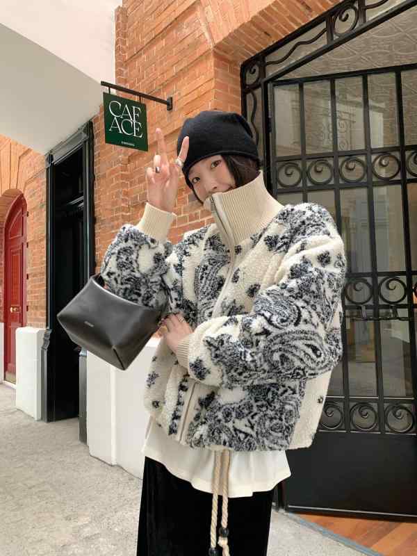 ジャケット レディース ボアジャケット パッチワーク 長袖 ショート丈 立襟 ポリエステル 秋冬 グレー レトロ かわいい あったか 防寒(4.0)