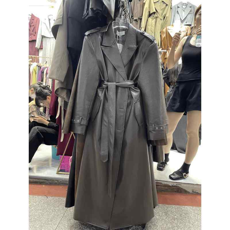 コート レディース 韓国風 レトロ 高級感 フェイクレザー スプリングコート 秋アウター ウエストマーク ロング丈 オーバーサイズ ブラック ブラウン アクリル