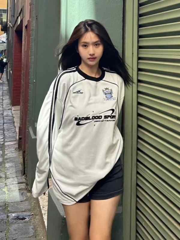 Other - Tシャツ レディース 韓国風 長袖 ポリエステル 刺繡 ストリート カジュアル 丸首 ゆったり 白色 秋冬