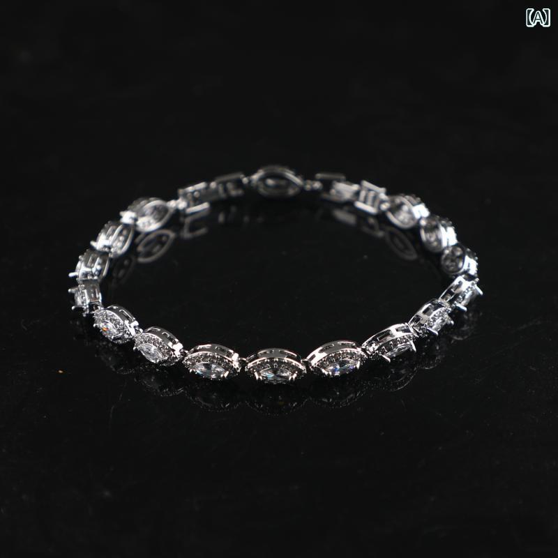 ブレスレット レディース 銅製 ジルコニア シルバーカラー 韓国風 エレガント カジュアル 普段使い