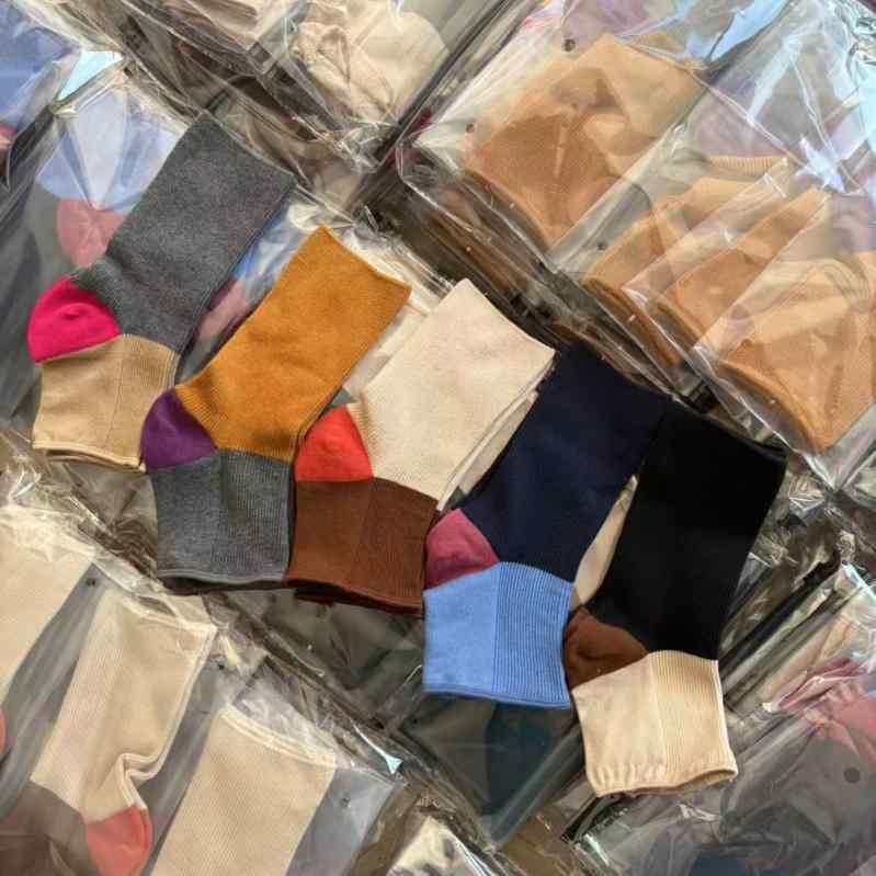 靴下 レディース ソックス 撞色 切り替え 薄手 ウール混紡 韓国風 中筒 通年 姜黄色 米色 灰色 黒色 藏青色