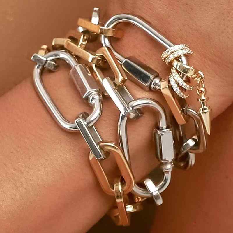 ・素材: チタン鋼・スタイル: レディース・デザイン: 幾何学型・カラー: ゴールド・その他特徴: 金属アレルギー対応・カテゴリー: ブレスレット・スタイル分類: 個性派・モチーフ: 金蟾