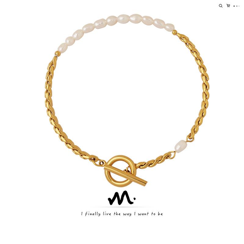 ・素材: チタン鋼・処理方法: 電気メッキ・スタイル: 女性用・デザイン: 幾何学形・対象: 女性・カテゴリー: ブレスレット・カラー: ゴールド・テイスト: 軽奢風、通勤