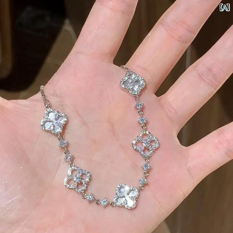 ブレスレット レディース 女性用 四つ葉 クローバー ジルコニア シルバー 電気メッキ加工 アジャスター付き 調整可能 エレガント ファッション小物