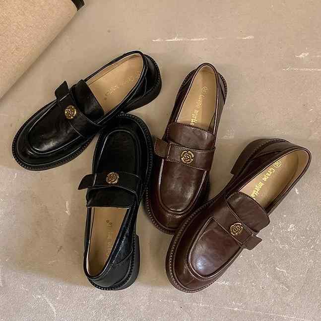 ローファー レディース 山茶花 厚底 婦人靴 ラウンドトゥ スリッポン カジュアルシューズ 本革 春夏秋..