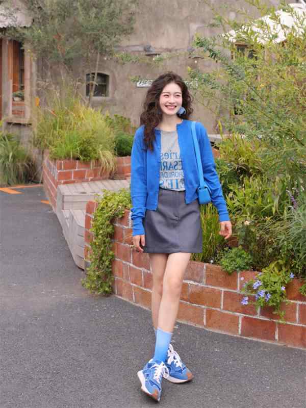 カーディガン レディース 春物 薄手 ニット トップス ブルー 無地 長袖 ショート丈 ポロ襟 プルオーバー かわいい 通勤 秋冬