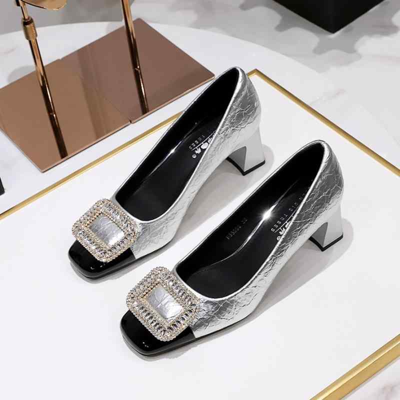 パンプス レディース 銀色 古銅色 ブラック 太ヒール チャンキーヒール 3cm-5cm 中ヒール メタル 水晶 キラキラ 履きやすい 歩きやすい ローカット スリッポン PU 春秋 パーティー