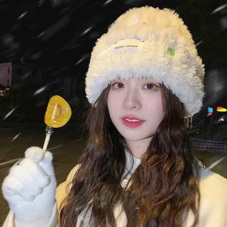 ニット帽 レディース 秋冬 防寒 暖かい 毛糸 帽子 白色 ケーブル編み 小顔効果 かわいい ふわふわ もこもこ ウール 厚手 韓国風 ガーリー カジュアル プレゼント
