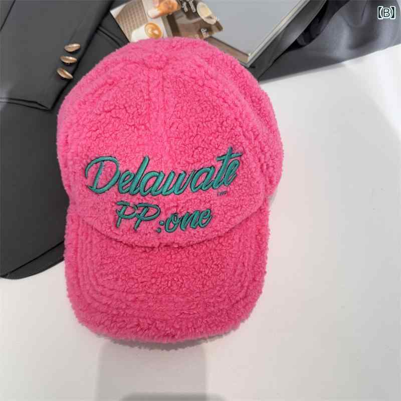キャップ レディース 秋冬 韓国風 刺繍入り 羊羔绒 野球帽 ペア あったか 小顔効果 防寒 ホワイト ピンク系 ブラック ネイビー グレー