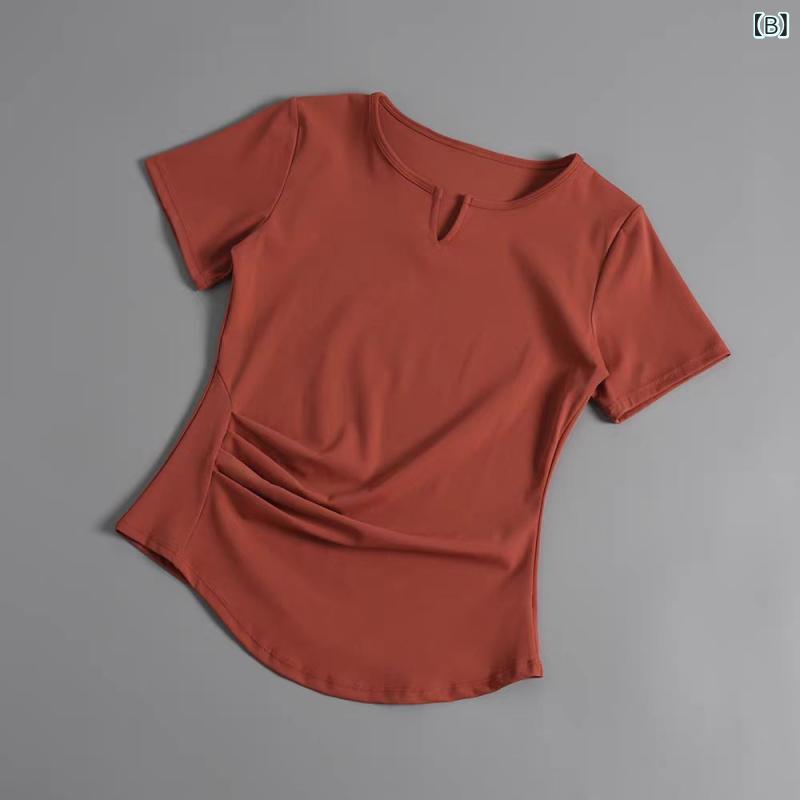 シャドーテールのTシャツ レディース 半袖 トップス カットソー プルオーバー インナー 伸縮性 ストレッチ 吸湿 速乾 通気性 快適 軽い 軽量 スリム タイト 細見え ヨガ ピラティス ランニング ジョギング ワークアウト スポーツ フィットネス ウェア 春夏｜アングル3