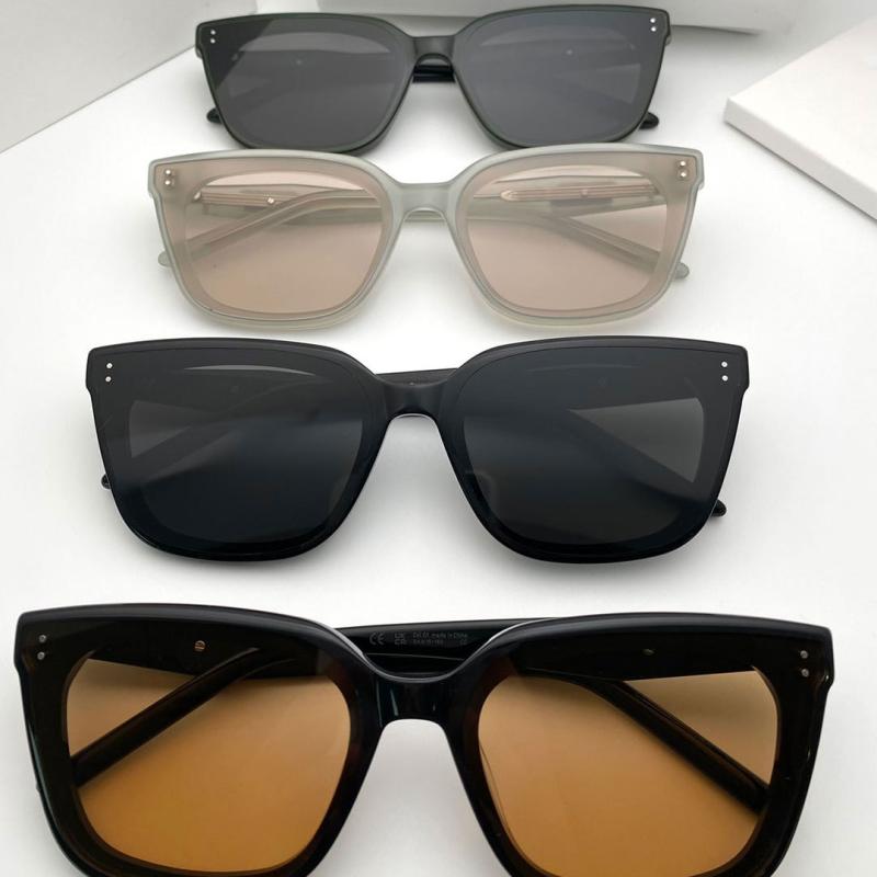 サングラス レディース 韓国風 ブラック 黒ぶち UVカット 紫外線対策 運転用 ドライブ 旅行 ファッション おしゃれ