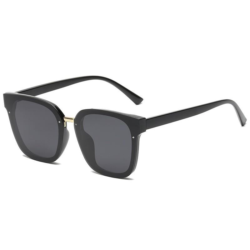 サングラス 男性用 偏光レンズ UV400カット 紫外線対策 軽量 黒 ブラック グレー ドライブ 運転 アウトドア スポーツ 釣り ファッション