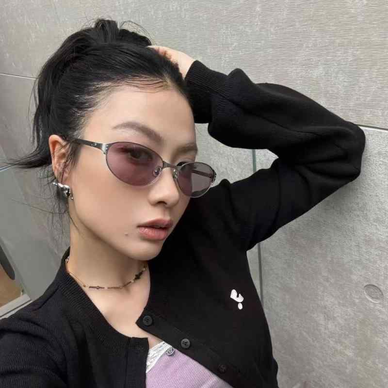 サングラス レディース 紫外線対策 楕円 メタルフレーム UV400 グレー ブラック ピンク系 ブルー 透明 ラウンドフレーム かわいい ガーリー フェミニン 日焼け防止 ドライブ