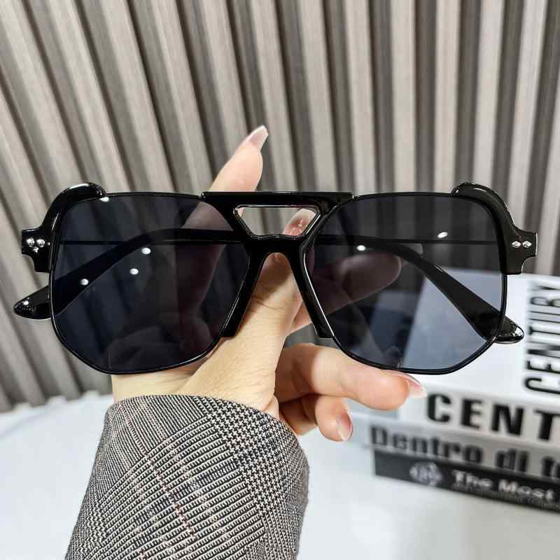 サングラス メンズ 男性用 大きい顔 小顔効果 多角形 運転用 紫外線カット 茶色 黒 ブラック グレー 黄色 イエロー ドライブ 釣り UV400 朋克 個性的な異形