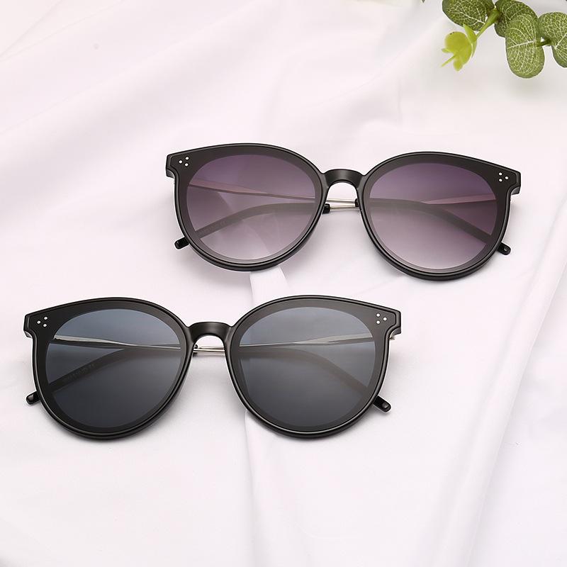 サングラス 男女兼用 遮光眼鏡 レトロ UV400 紫外線対策 ドライブ 旅行 ファッション ブラック グレー