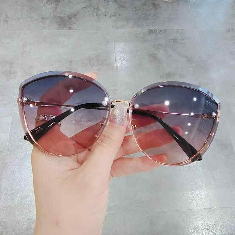 サングラス レディース ダイヤモンド 無枠 縁なし メタルフレーム ファッション UV400カット 紫外線対策 運転 ドライブ 旅行 金 銀 ピンク系