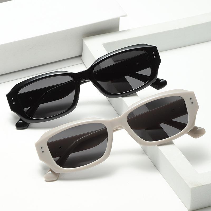 サングラス メンズ レディース 偏光レンズ スクエアフレーム UV400カット 紫外線対策 運転 ドライブ 旅行 ブラック グレー ブラウン グリーン