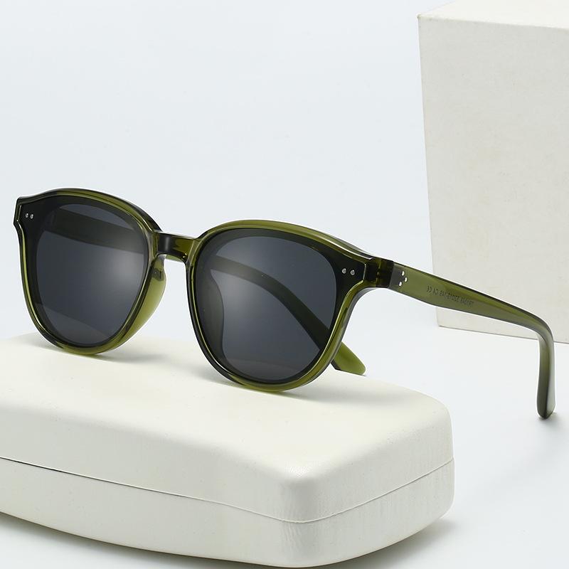 サングラス レディース UVカット 紫外線対策 旅行用 丸型 黒 灰色 偏光レンズ ファッション おしゃれ ..