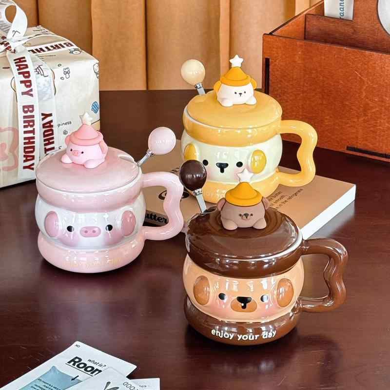 マグカップ 子供用 かわいい 動物 キャラクター コーヒーカップ 蓋 スプーン付き 白磁 耐熱 オフィス用 コップ 400ml ブラウン ピンク イエロー