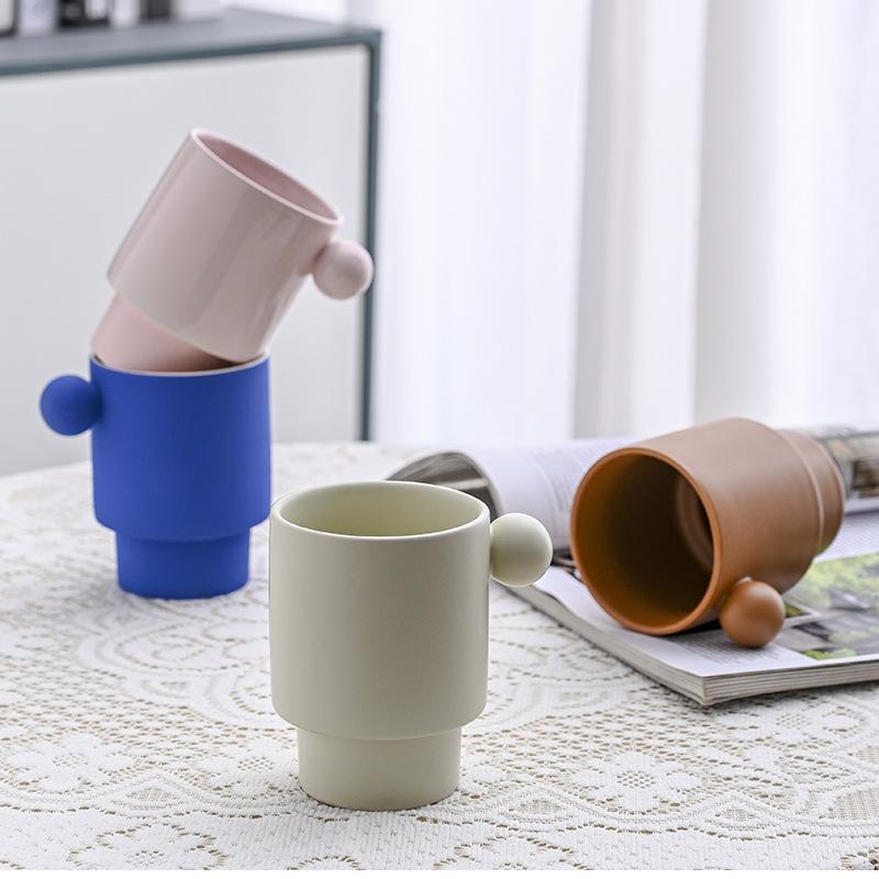 マグカップ かわいい おしゃれ 韓国風 シンプル コーヒーカップ 陶器 330ml マット ブルー ブラック ピンク ホワイト ベージュ レッド グレー カフェ パーティー ギフト