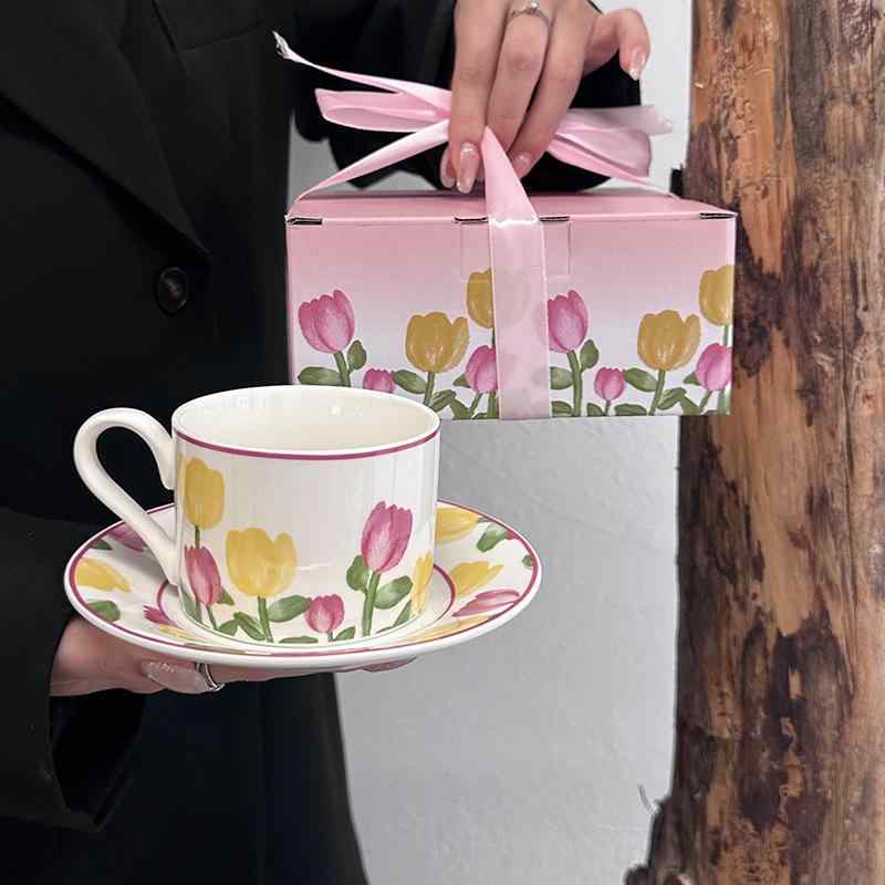 コーヒーカップ レディース 陶器 チューリップ マグカップ カップ ソーサー セット かわいい おしゃれ ピンク系 オフィス ホーム カフェ