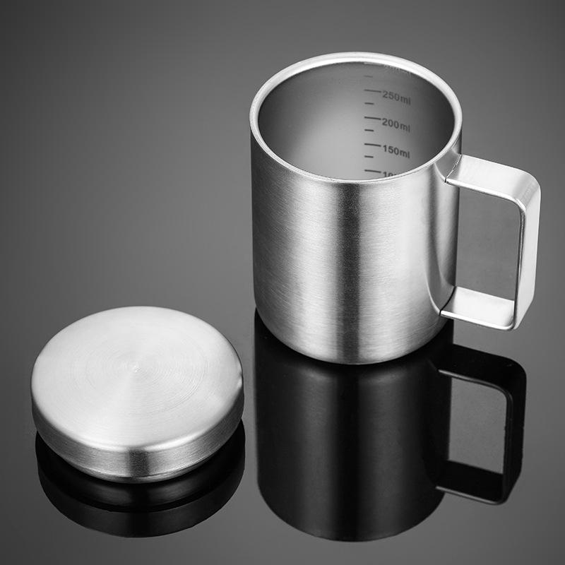 マグカップ 子供用 大人用 316ステンレス鋼 二重構造 蓋付き 保温 保冷 オフィス用 家庭用 目盛り付き