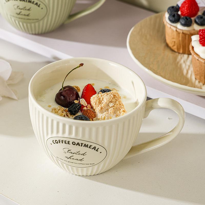 マグカップ 欧米風 食器 シンプル かわいい オートミール 大容量 コップ 高級感 業務用 ペア ストーン柄 クリームホワイト 浅緑 黄色 縦縞 光沢 スプーン付き 陶器 韓国風
