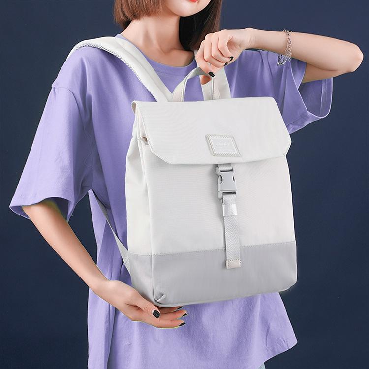 ・容量: 20-35L・素材: オックスフォード布・機能: 通気性、防水、耐摩耗性、盗難防止、耐衝撃、拡張、減圧・柄: 無地・スタイル: 海外トレンド・裏地: ナイロン・流行要素: ロック・背負システム: エアクッション・サイズ: 44.33-46.66cm（M）、51.99cm（L）・PC収納サイズ: 36.66-53.66cm・適用シーン: ビジネス・対象: ユニセックス